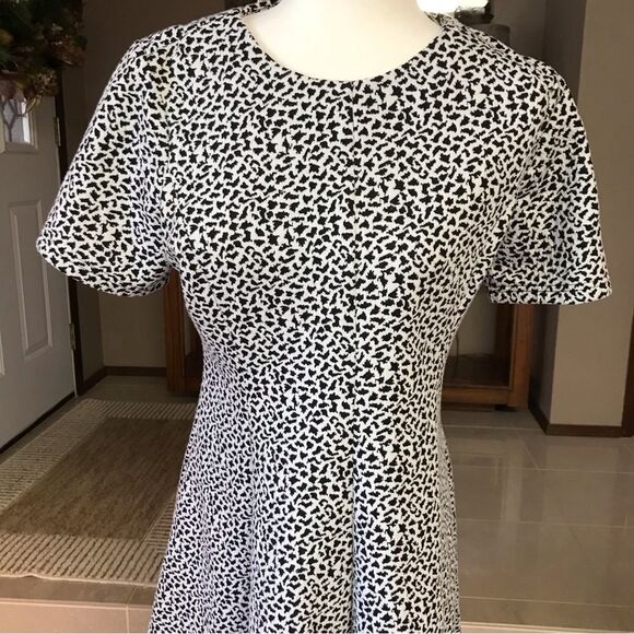 Anthropologie Hutch Textured Fit &  Flare Dress White Black Print Large - Picture 9 of 13